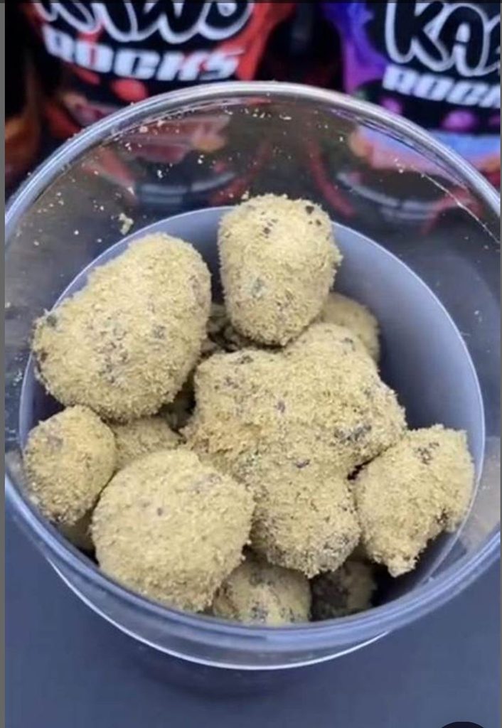 Discover Moonrocks online the Unique Experience of Moonrock Weed Moonrocks online